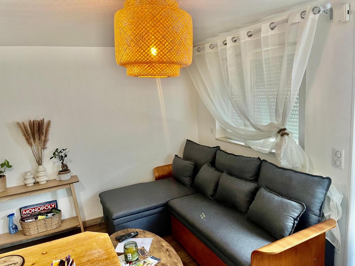 Le Petit Prince , Jolie Maisonnette Terrasse Netflix Parking Prive Jeux De Societe Бург-ан-Бресс Экстерьер фото